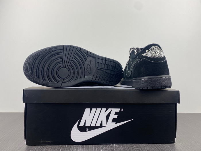 Travis Scott x Air Jordan 1 Low OG DM7866-001