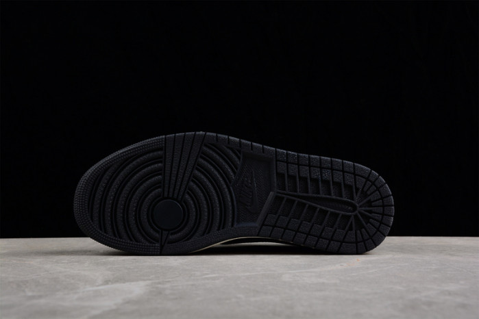 TRAVIS SCOTT X AIR JORDAN 1 LOW OG “BLACK/PHANTOM” DM7866-001