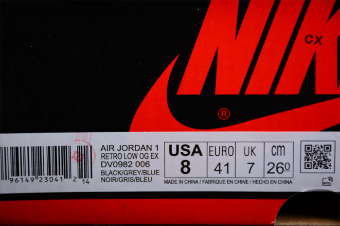 Air Jordan 1 Low "Dark Smoke Grev" DV0982-006-2