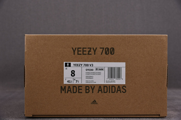 EEZY BOOST 700 V3 KYANT GY0260